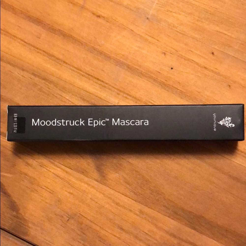 Mascara